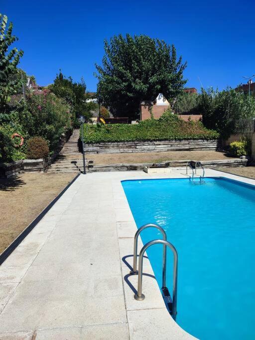 Duplex Con Piscina En Rubi Daire Dış mekan fotoğraf